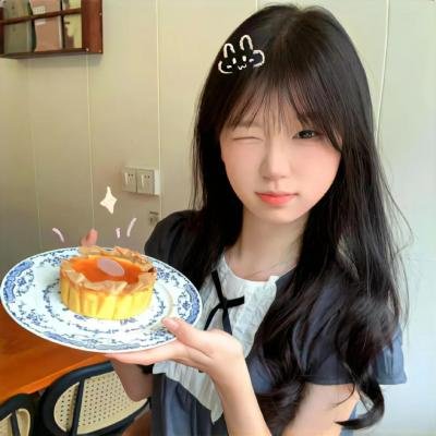 女人是英雄